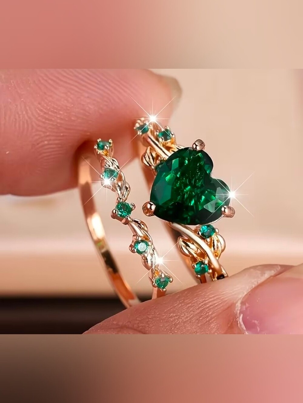 $8 Each Or Bundle 5/$20 Green Heart Emerald Gold Colored Ring Set